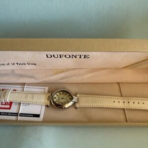 Dufonte women’s White Leather Strap Watch